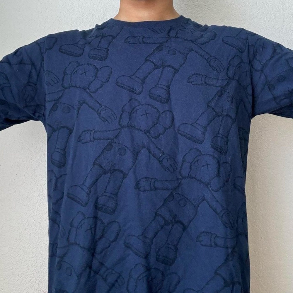 Uniqlo x Kaws AOP Graphics Blue Tee Shirt - Picture 3 of 4